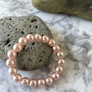3/$20 Blush Pink Pearl Bracelet